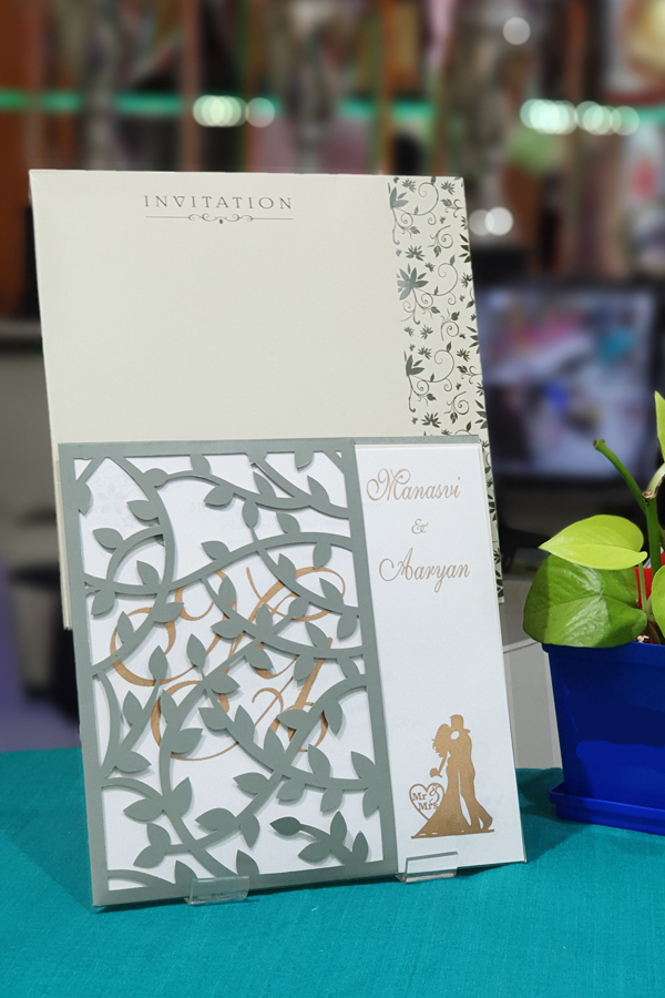Designer Wedding Card Pati Cards